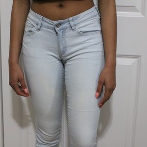 High Waisted Light Wash Jeans